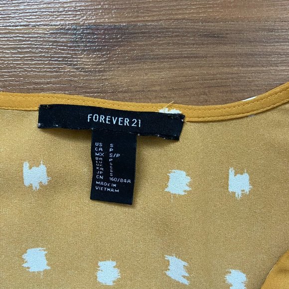 Yellow Blouse / Dress – Forever 21 - Picture 9 of 9